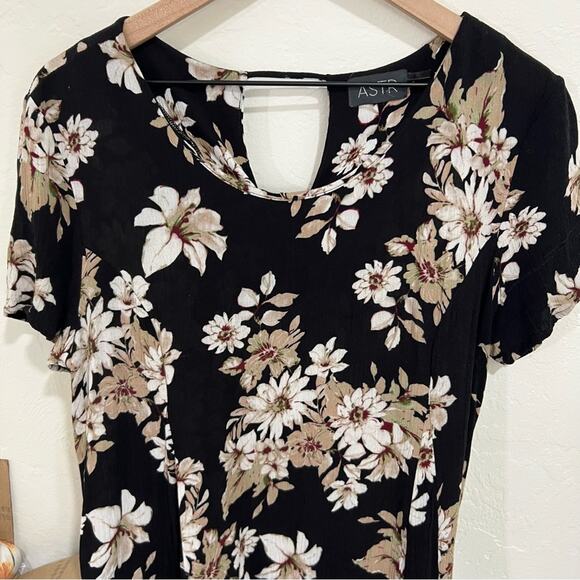Anthropologie ASTR the Label Black Floral Babydoll Dress Size Medium - Picture 3 of 8
